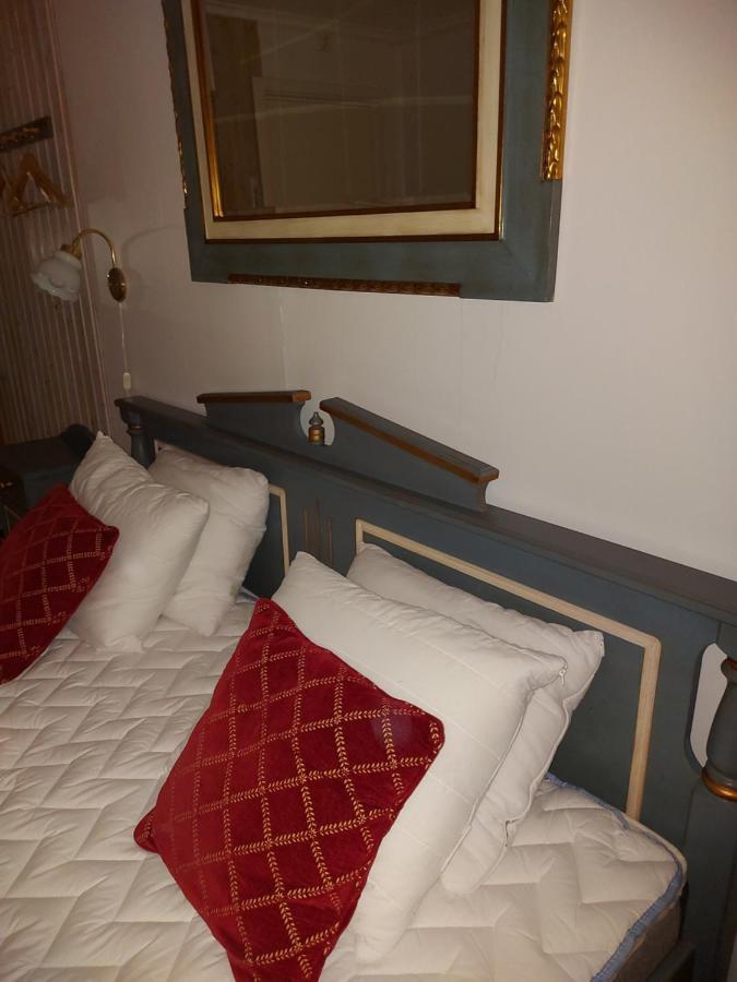 Pilane B&B Langekarr Buitenkant foto